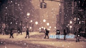 Read more about the article Christmas Time In The City: Still Winter Background